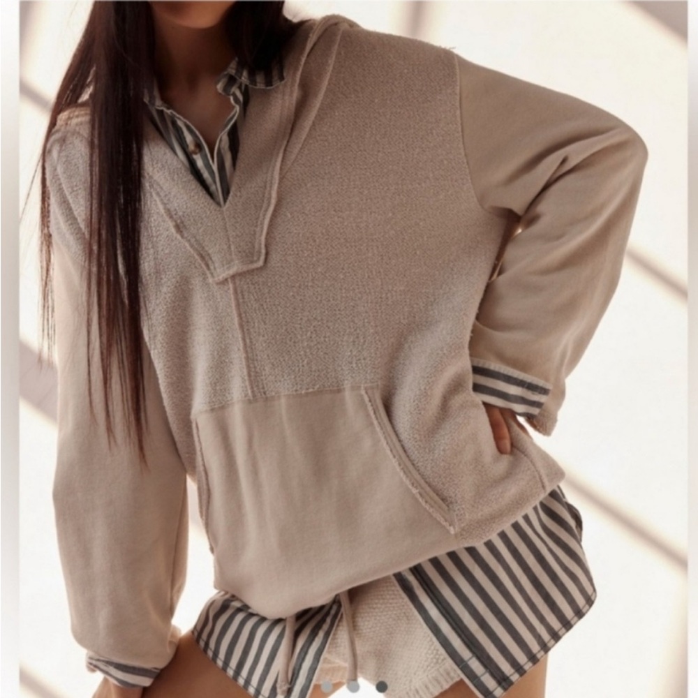 FREE PEOPLE FRENCH OAK RAVEN HOODED PULLOVER & KANGAROO POCKET SIZE XS OVERSIZED